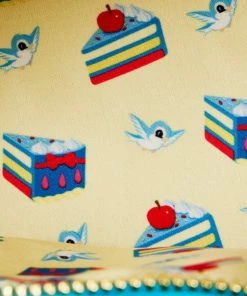 Loungefly - Disney Snow White Cosplay Cake Crossbody Bag 14 Loungefly - Disney Snow White Cosplay Cake Crossbody Bag