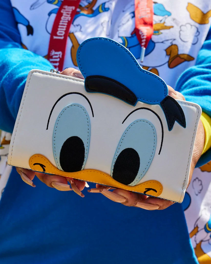 Loungefly - Disney Donald Duck Cosplay Wallet 6 Loungefly - Disney Donald Duck Cosplay Wallet