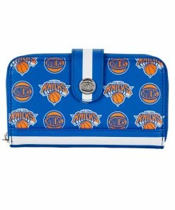 Loungefly - NBA New York Knicks Debossed Logo Wallet